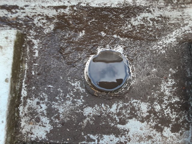 排水詰まりの共有路